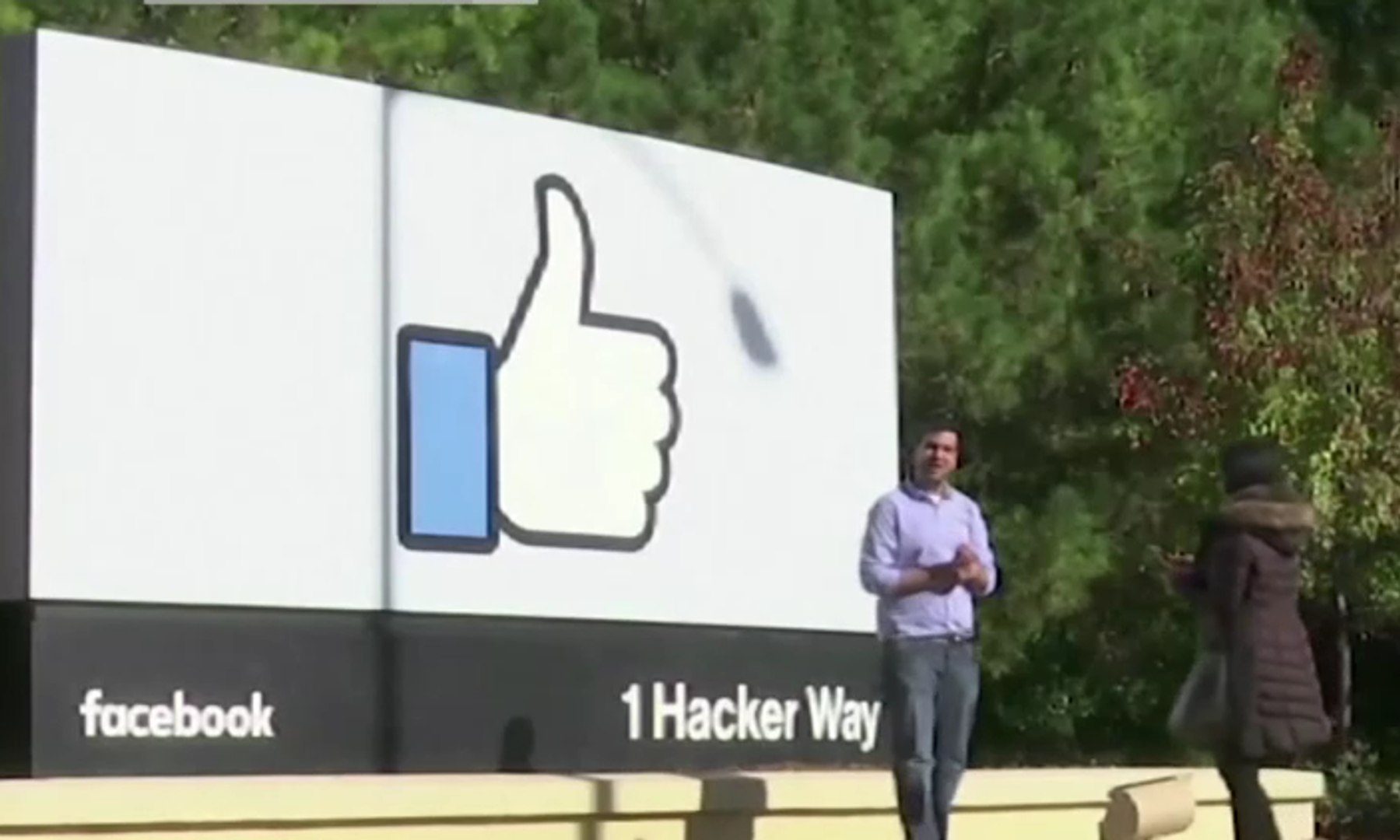 ⁣Mark Zuckerberg Akhirnya Bicara Atas Dugaan Pencurian Data