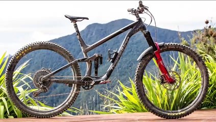 2019 RockShox Lyrik The New Benchmark For Enduro Forks