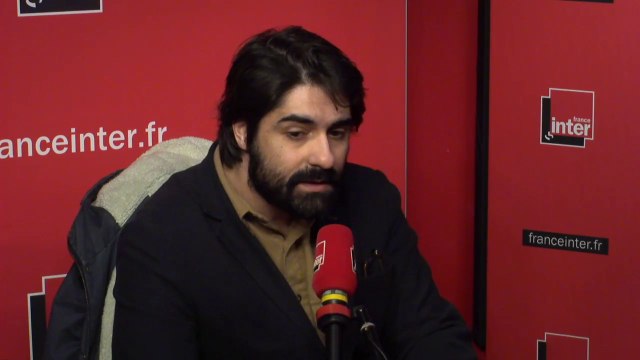 Fabrice Arfi, à propos du document brandi sur le plateau de TF1 par Nicolas Sarkozy : Il s'assoit sur deux décisions de justice qui lui ont donné tort