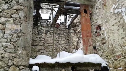 Bosna'daki savaşın çığlığı, terk edilmiş evlerde bugün de yankılanıyor - SARAYBOSNA