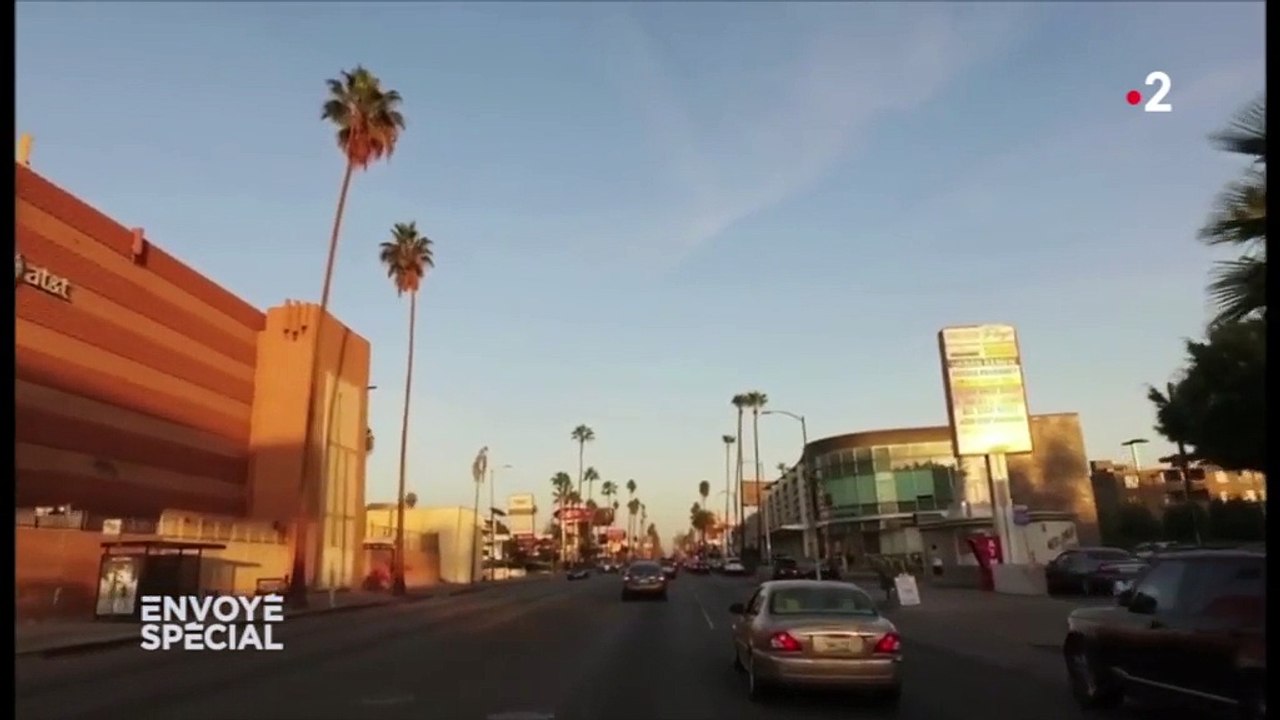 Soupçons de plagiat chez les comiques français : et si les humoristes américains portaient plainte ?