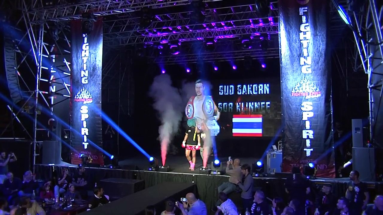 SUDSAKORN SOR KLINMEE vs KHAMLALI  (HD720p)