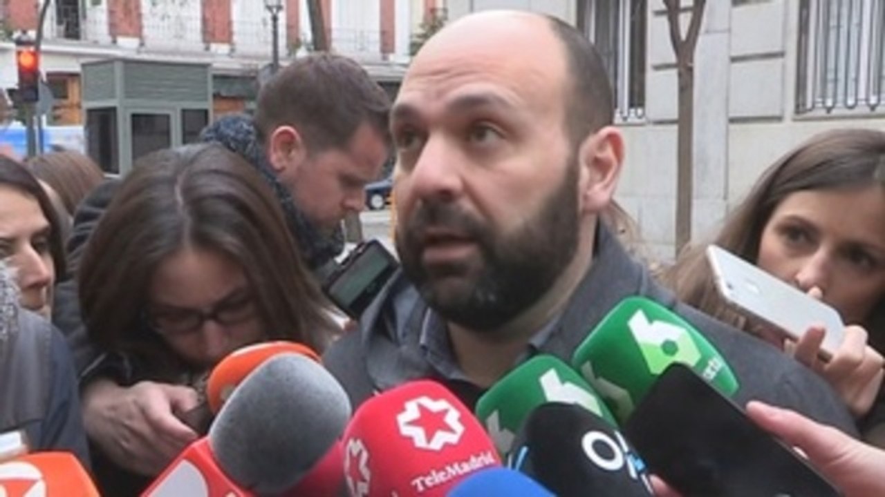 Ómnium Cultural pide "máximo respeto" a la decisión de Marta Rovira