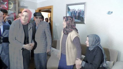 Descargar video: Bakan Fatma Betül Sayan Kaya:  'Siz bize şehidimizin emanetisiniz'