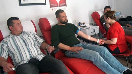 Güvenlik korucuları Mehmetçik için kan bağışladı