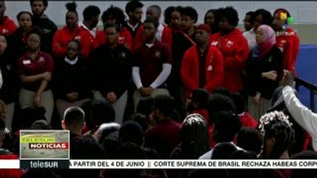 Sobrevivientes de masacre de Florida siguen exigiendo control de armas