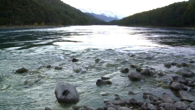 Chile droughts: Private water system under pressure