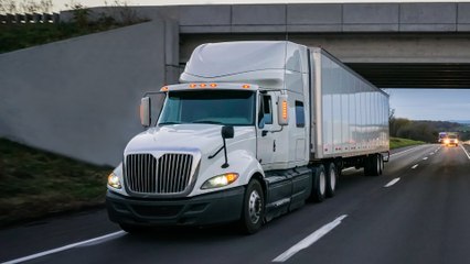 Uber's Self-Driving Trucks in Arizona &  More of This Week's Weirdest News