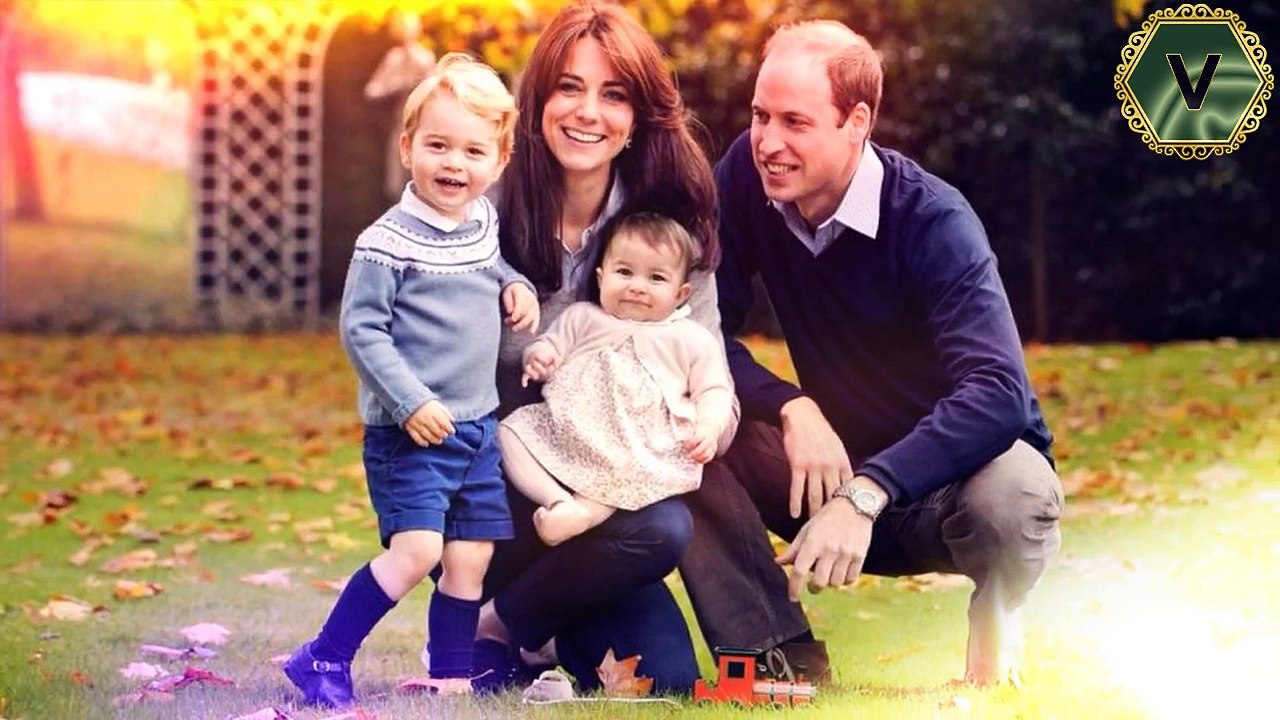 See a never-before-seen picture of Prince William and Kate hugging - 2018 (1)