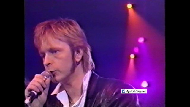 Renaud - la soirée des enfoirés 1992 La ballade nord irlandaise, Dans ton sac, Putain de camion, La pêche à la ligne