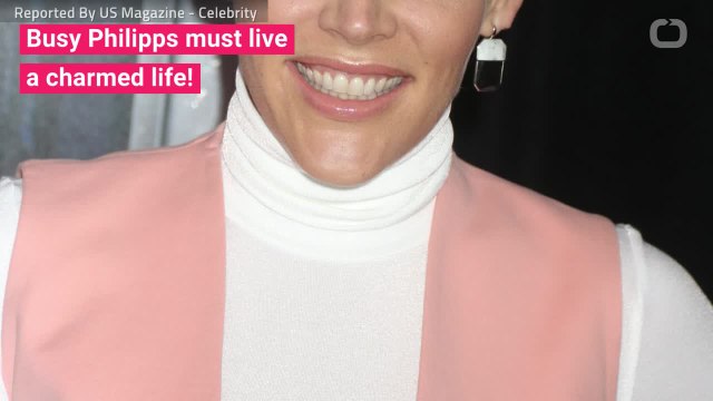 Busy Philipps Sees James Van Der Beek While Writing About Him!