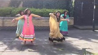 Preeti mishra cham cham dance video ( 360 X 480 )