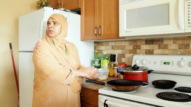 ZaidAliT - Brown moms always do this