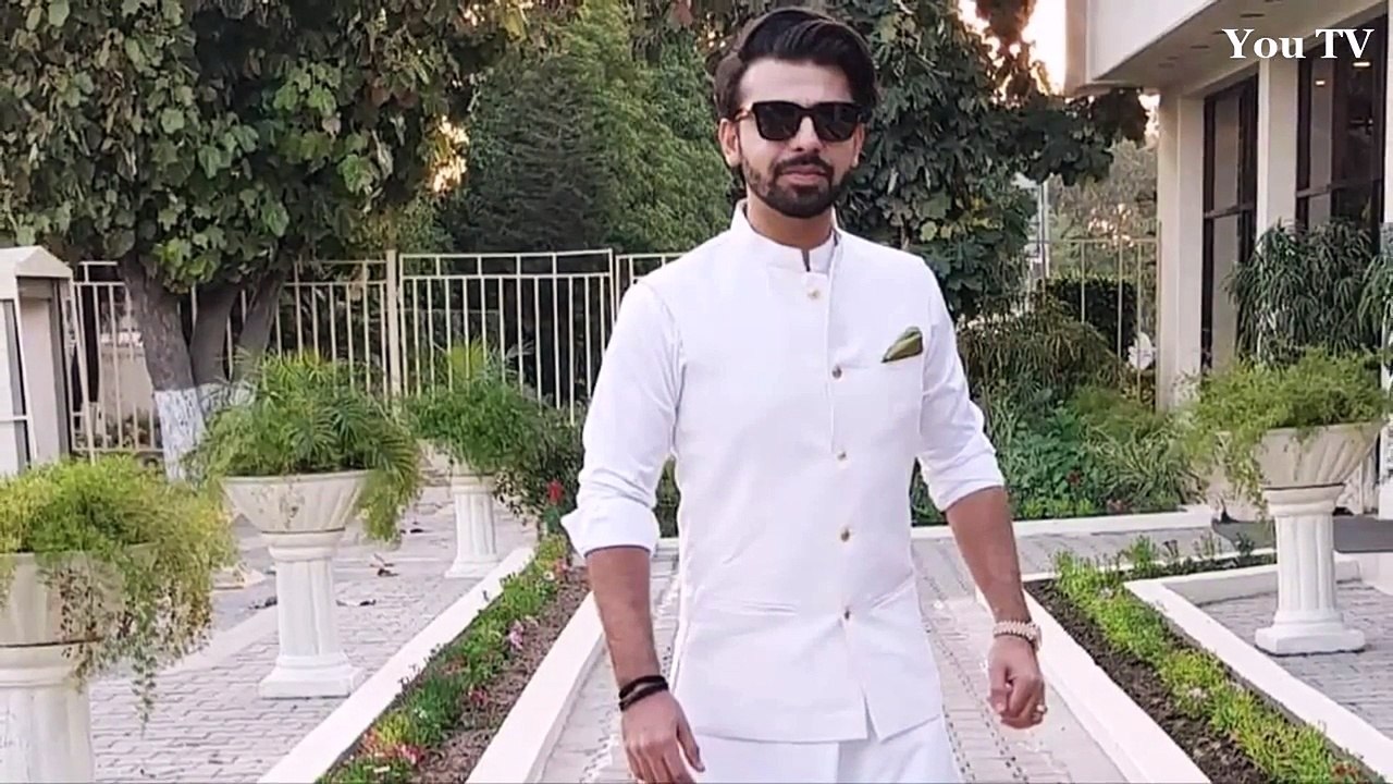 Farhan Saeed And Urwa Hocane On Pakistan Resolution Day 2018