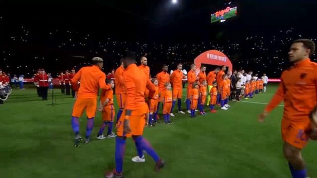 SEPAKBOLA Internasional: Belanda 0-1 Inggris