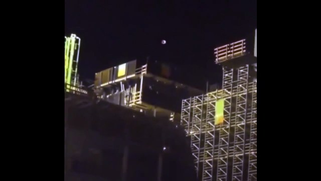 Mass Sighting Of Mysterious Ufo With Light Spotted Over Maya Bay In Thailand!! Ufo Sighting 2018!!