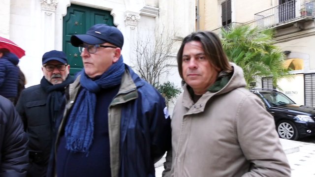 Le Guardie Giurate di Trani, dopo la salita sul tetto ancora senza lavoro: Sindaco responsabile, è municipalizzata. Subito Consiglio monotematico o andiamo in Procura