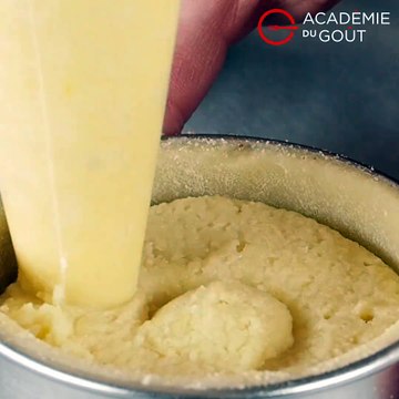 On aime cette recette de L'Académie du Goût : Poires et crème d'amandes dans une tarte exceptionnelle...LA RECETTE :