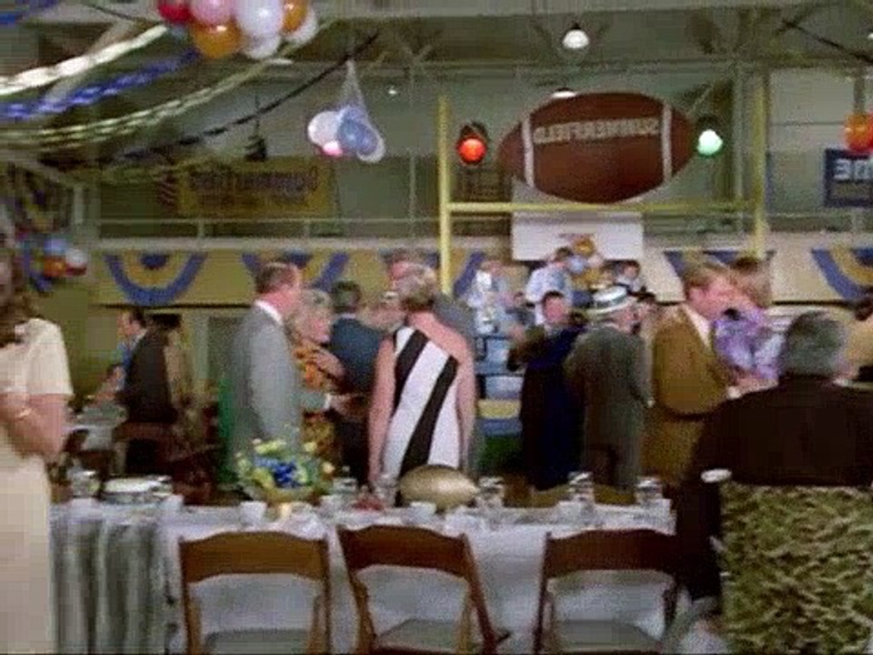 Ironside S07 E18 Class of 40 Dailymotion Video