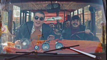 Ahmet Kural & Murat Cemcir - Yaradana Kurban (Ailecek Şaşkınız Film Müziği)