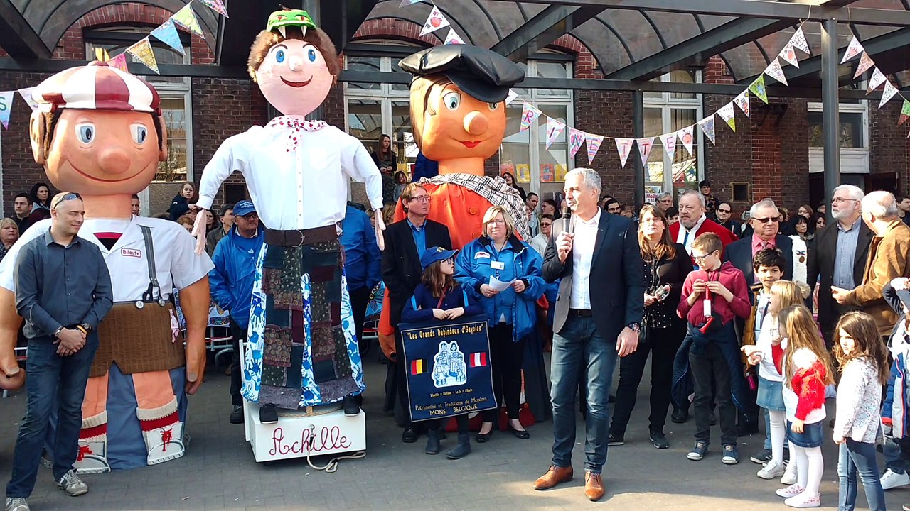 Mons : Ducasse de Messines . On a chanté pour Achile. Vidéo 2/4 Eric Ghislain