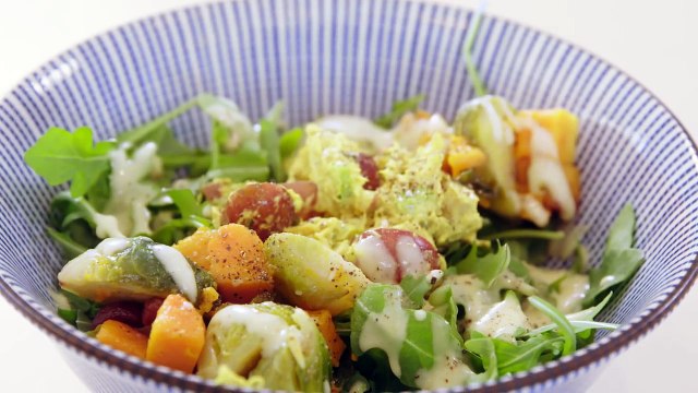 Everything Yolanda Hadid Eats In a Day | Food Diaries | Harper's BAZAAR