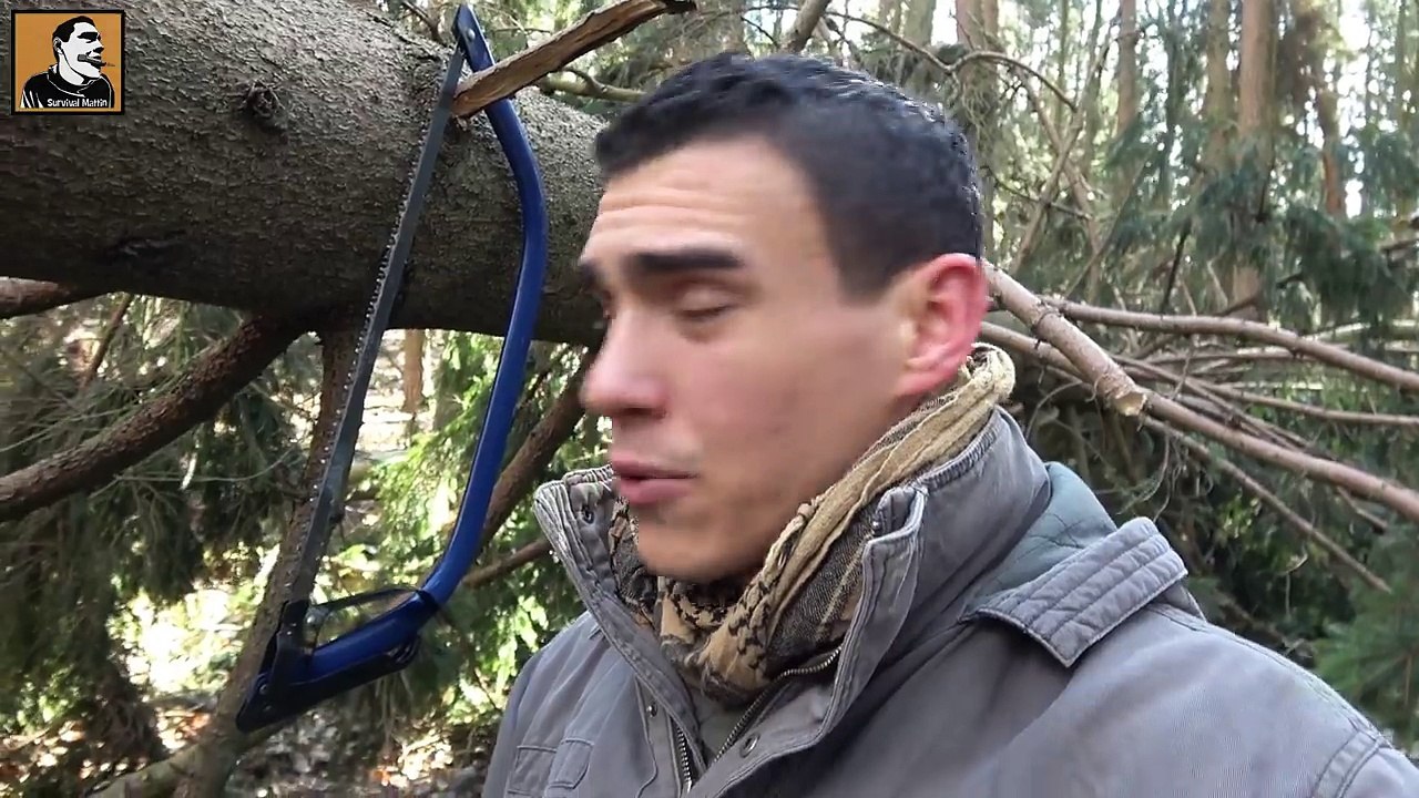 'Survival Mattin' überlebt FALLTÜR bauen |JAGD TURM ABRISS| MONSTER SHELTER Übernachtung nur knapp.