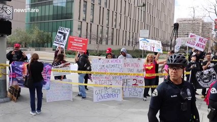 Gun rights advocates hold counterprotest in Los Angeles