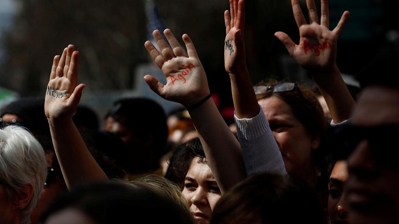 Gegen Waffen - hunderttausende auf den Strassen