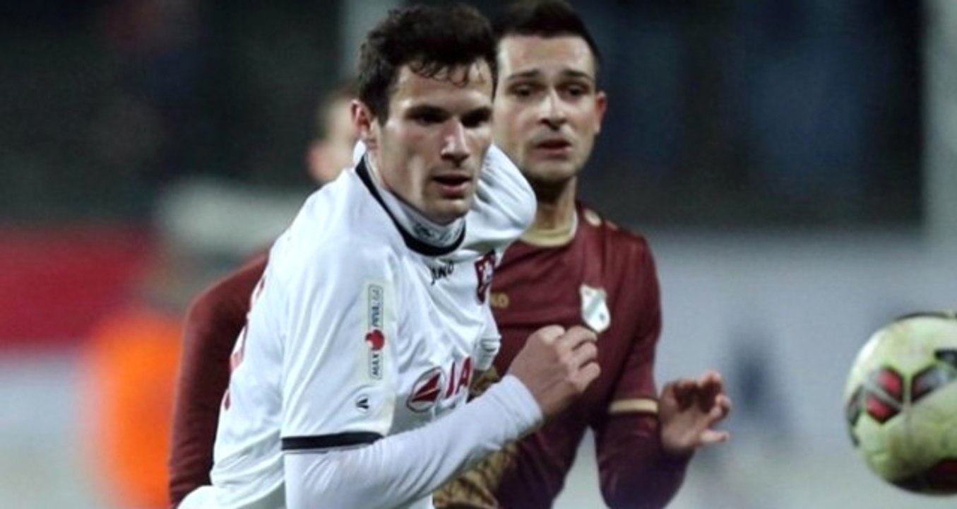 Maçta Göğsüne Top Çarpan Futbolcu, Hayatını Kaybetti
