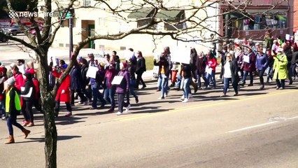 Download Video: Protesters chant ‘NRA has got to go’ at March for Our Lives rally in Ohio