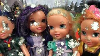 Anna and Elsa Toddlers Christmas List Adventure Descendants 2! Mal & Evie Disney Frozen Visit Santa