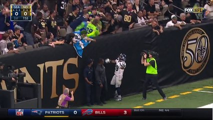 2016 - Earl Thomas picks up fumble, speeds away for touchdown