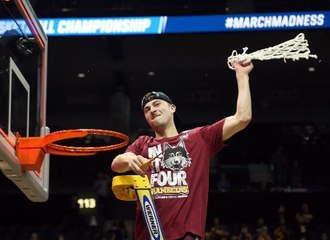 What Loyola Chicago players told each other after making Final Four