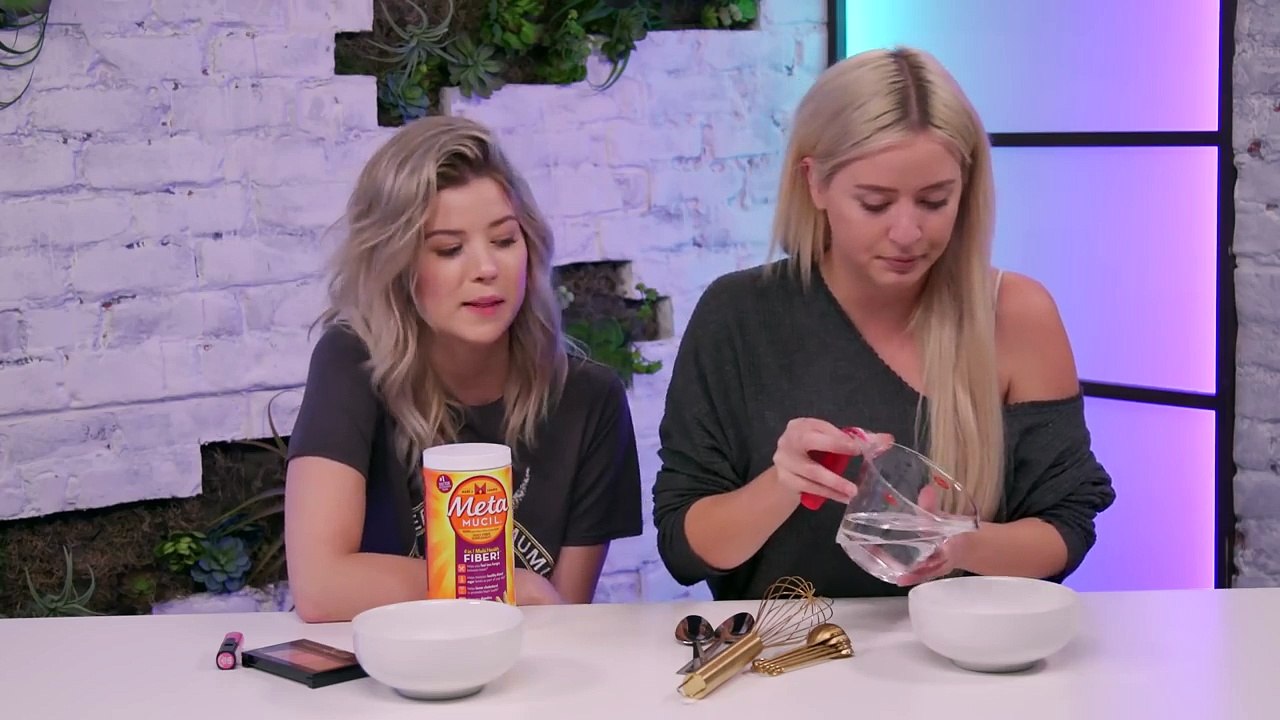 Making Slime Makeup Tutorial FAIL (Beauty Break)