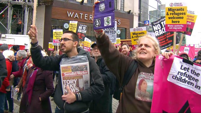 Football Lads Alliance march in Birmingham draws protests