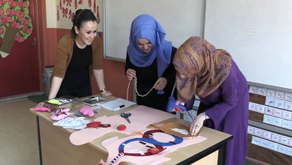 Köy okulunda 'keçeden modeller'le eğitim - AFYONKARAHİSAR