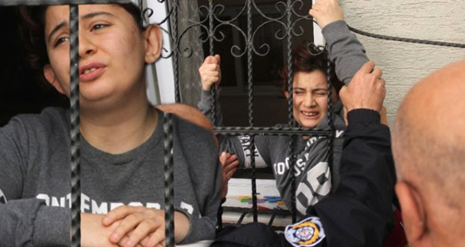 Kocasının Eve Kilitlediği Kadını, Polis Pencere Demirlerini Sökerek Kurtardı