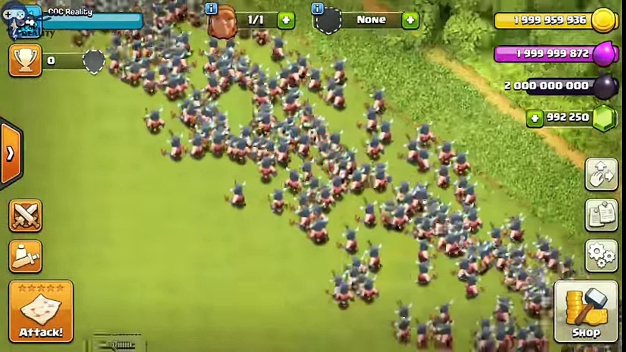 1 Max Valkyrie vs 5000 Max Raged Barbarian Clash of Clans - 1 Valk vs Barbarian