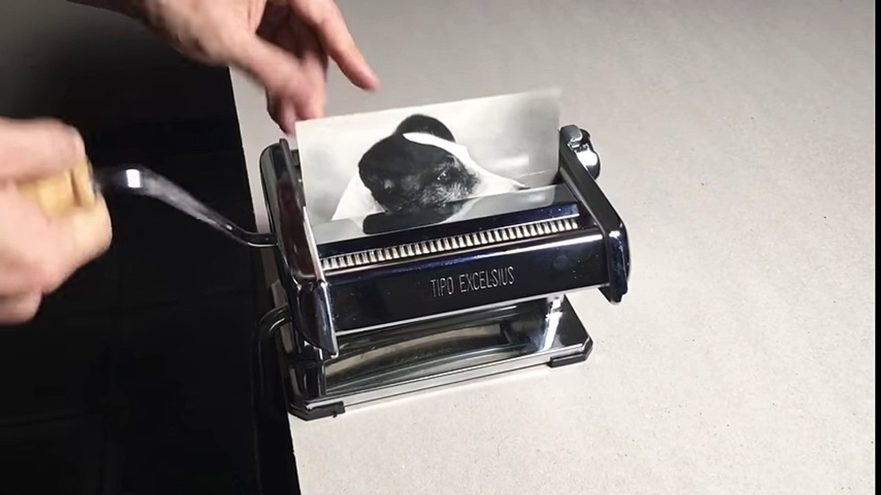 Japanese Artist Blows Minds With Paper Shredding Trick Using Hand-Cranked Pasta Maker