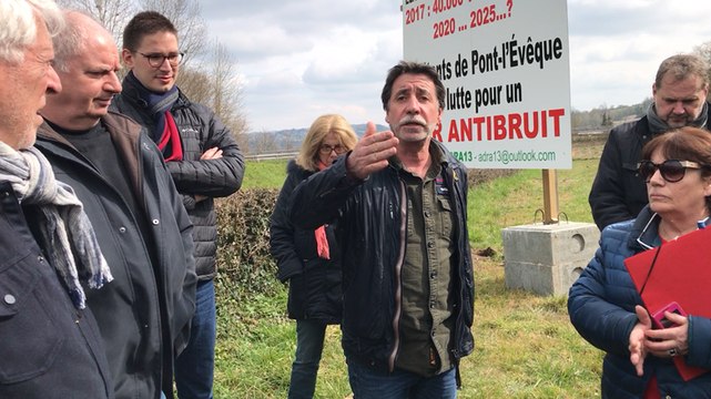 Riverains de l’A13 réclament un mur antibruit