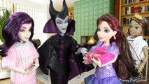 Mal and Ben on a Magic Carpet Ride - Part 3 - Fairy Tale Wedding Descendants Disney