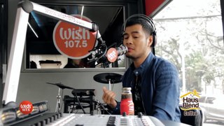 Bugoy Drilon sings  Ikaw Na Nga  LIVE on Wish 107.5 Bus