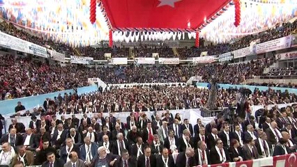 Cumhurbaşkanı Erdoğan: "Sizin Bu İmanınız Cephedeki Mehmet'in Heyecanını da Artırıyor"