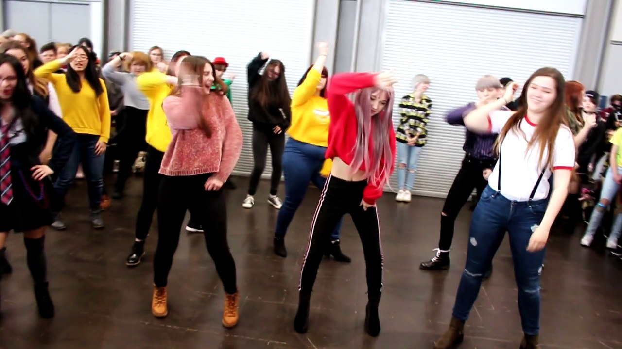 LBM - Random Dance Play (02/04)