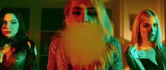 Lary Over & Ale Mendoza - Está Pa Mí (Video Oficial)