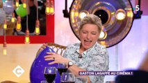 Anne-elisabeth lemoine prise d’un fou rire en direct dans « c à vous » sur france 5 après une « chute impressionnante » - video