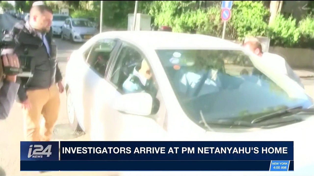 i24NEWS DESK | Investigators arrive at PM Netanyahu's home | Monday, March 26th 2018