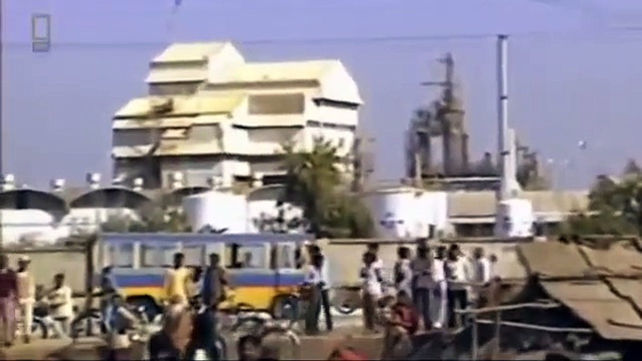 Zero hour -  Bhopal (Gas) Disaster