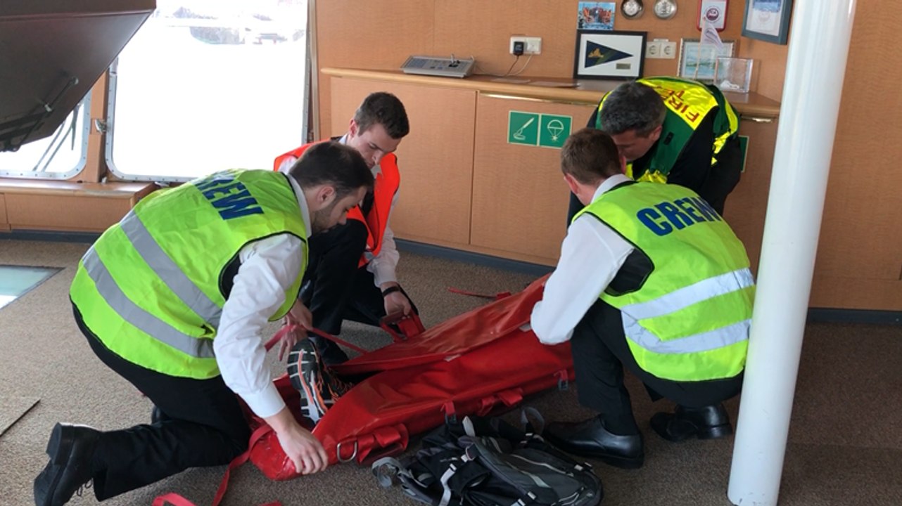Exercice de sauvetage grandeur nature sur le Pont-Aven